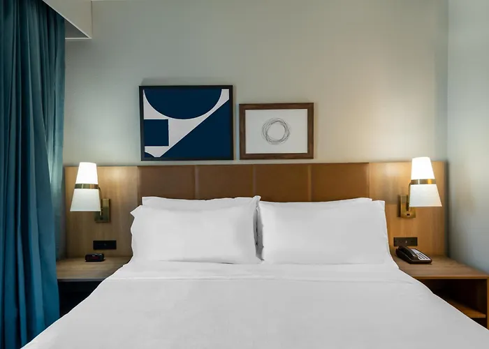 Staybridge Phoenix Sports Dist By Ihg Hotel