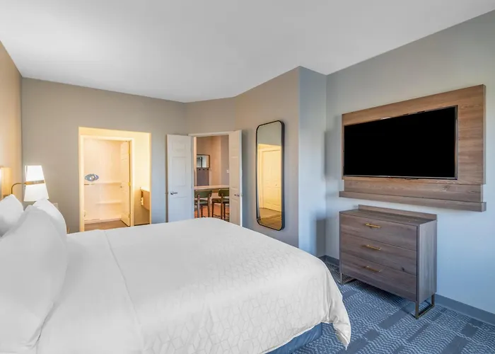 Hotel Staybridge Phoenix Sports Dist By Ihg Glendale