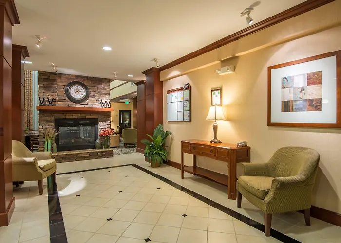 Hotel Staybridge Phoenix Sports Dist By Ihg Glendale