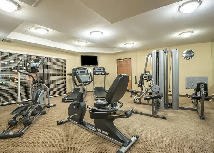 Hotel Staybridge Phoenix Sports Dist By Ihg Glendale
