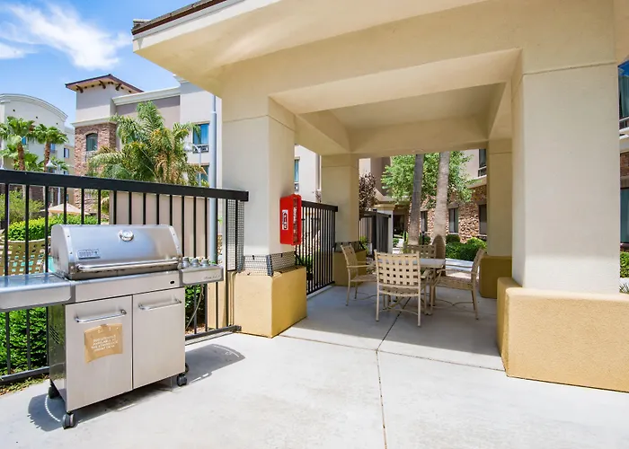 Hotel Staybridge Phoenix Sports Dist By Ihg Glendale
