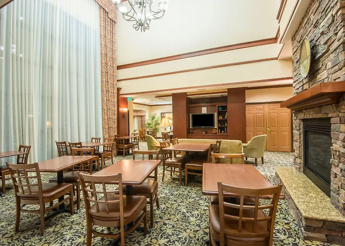 Hotel Staybridge Phoenix Sports Dist By Ihg Glendale