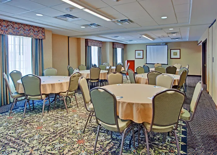 Staybridge Phoenix Sports Dist By Ihg Hotel Glendale