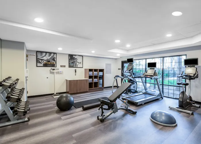 Hotel Staybridge Phoenix Sports Dist By Ihg