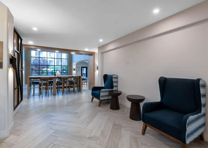 Staybridge Phoenix Sports Dist By Ihg Hotel 3*