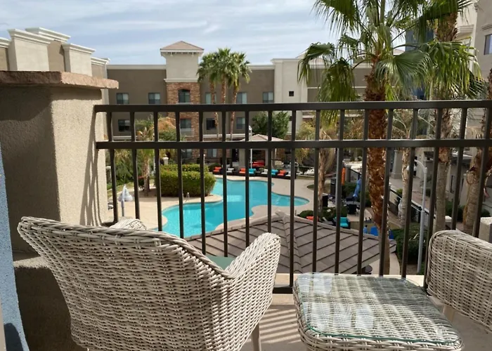 Staybridge Phoenix Sports Dist By Ihg Hotel Glendale